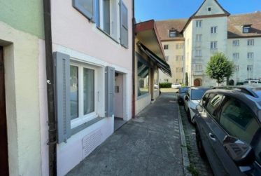 Characterful furnished apartments in the historic city center of Porrentruy, opposite the Cantonal High School