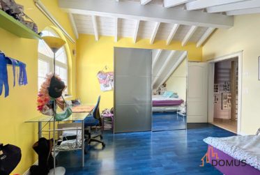 4 Bedrooms House, Villa