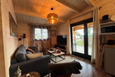 2 Bedrooms Holiday home, Holiday chalet