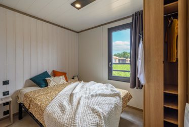 2 Bedrooms Holiday home, Holiday chalet