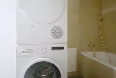 1 Bedrooms Flat
