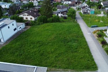Land, Land with utility services
