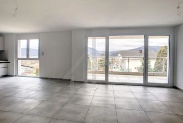 LOUÉ - Superbe appartement avec terrasse et vue imprenable