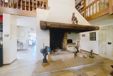 Maison de caractère avec grange aménageable