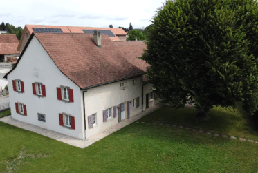 Maison de caractère avec grange aménageable