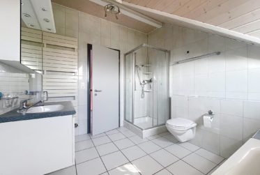 4 Bedrooms House, Villa