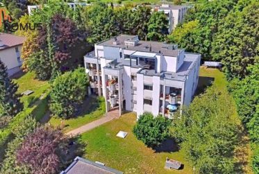 3 Bedrooms Flat, Flat with front and rear views