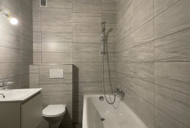2 Bedrooms Flat, Renovated flat