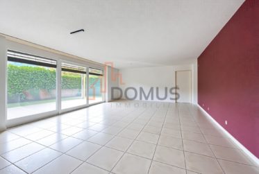 À vendre – Spacieux appartement de 5 pièces avec jardin privatif