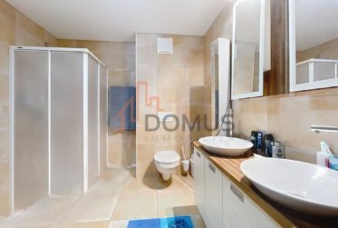 À vendre – Spacieux appartement de 5 pièces avec jardin privatif