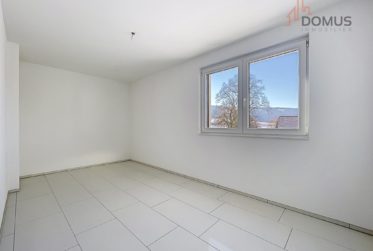 3 Bedrooms Flat, Condominium flat