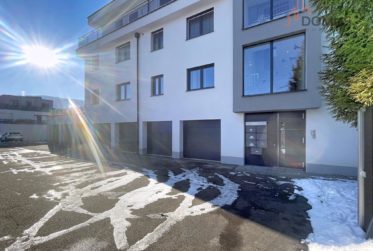 Flat, Condominium flat