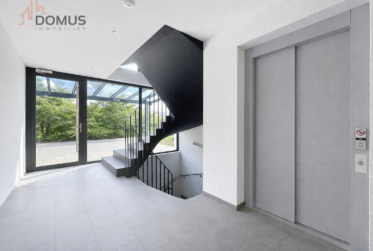 Magnifique attique 4,5 pièces avec grande terrasse