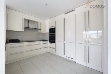 Flat, Condominium flat