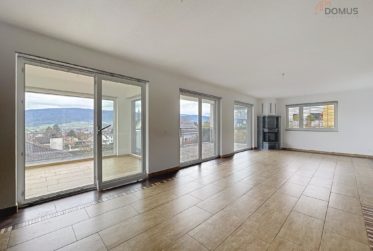 3 Bedrooms House, Double house