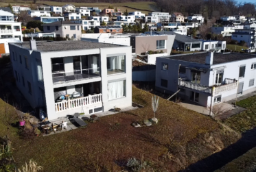 3 Bedrooms House, Double house