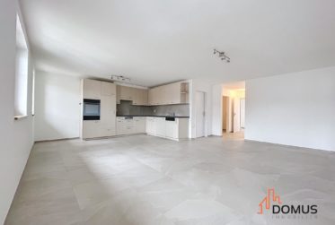 3 Bedrooms Flat, Renovated flat