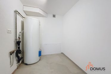 3 Bedrooms Flat, Renovated flat