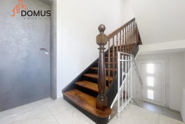 3 Bedrooms Flat, Renovated flat