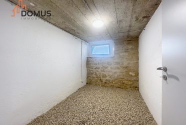 3 Bedrooms Flat, Renovated flat