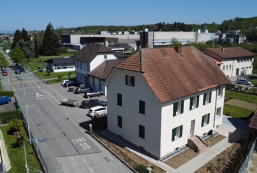 3 Bedrooms Flat, Renovated flat