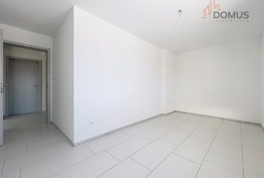 Flat, Condominium flat