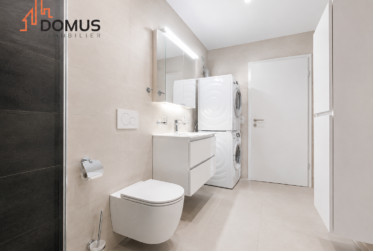 1 Bedrooms Flat