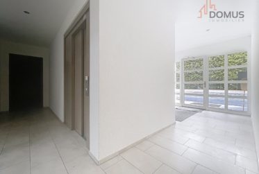 Attique lumineux de 3,5 pièces avec terrasse panoramique de 55 m² à Delémont