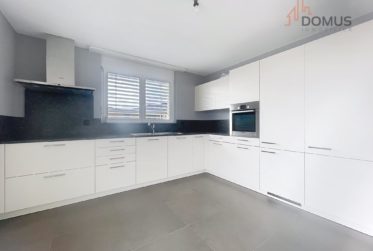 Attique lumineux de 3,5 pièces avec terrasse panoramique de 55 m² à Delémont