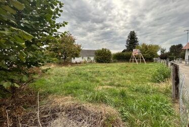 Land, Land with utility services