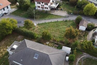 Land, Land with utility services